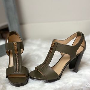 Michael Kors Berkley Olive Sandals *New condition*